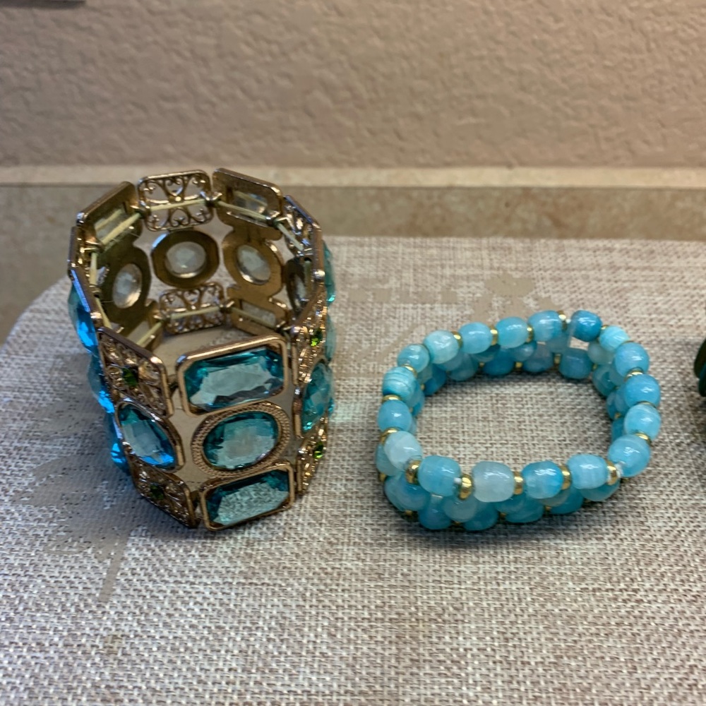 Bracelet - Picture 3 of 3